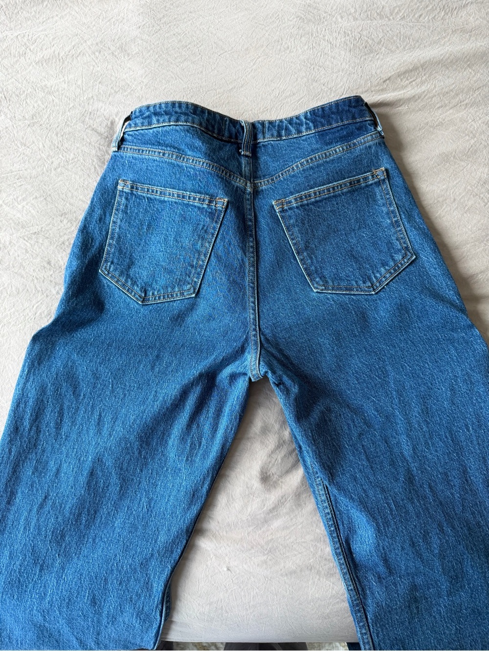 Abercrombie & Fitch Relaxed Fit Blue Denim Jeans - Picture 5 of 5